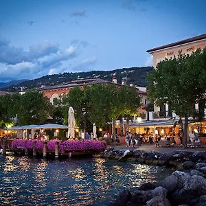 4* Hotel Del Porto